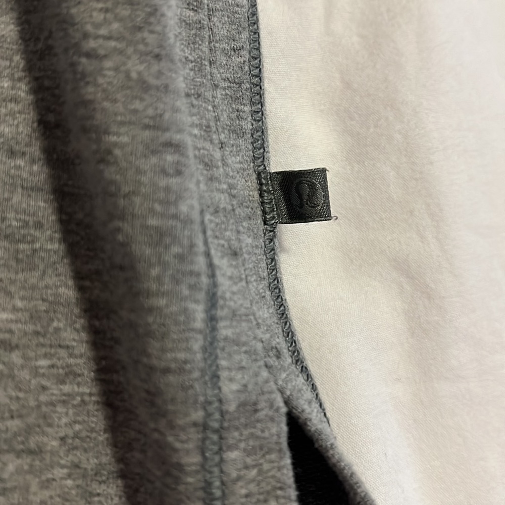 Lululemon Boxy Tee - Picture 2 of 3